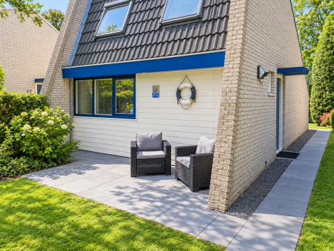 Terras voorzijde